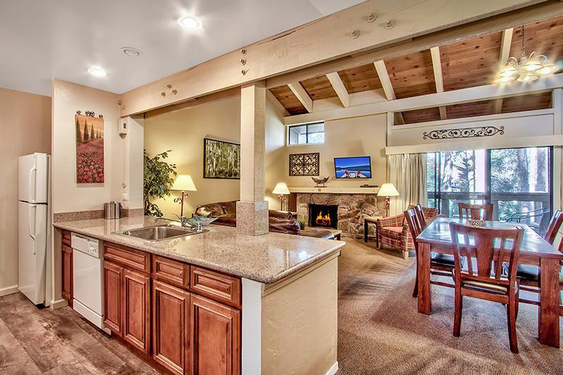 South Lake Tahoe Resort - Steps To Beach & Close To Heavenly Luaran gambar