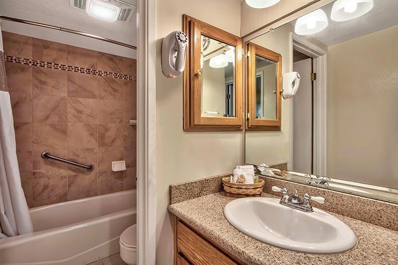 South Lake Tahoe Resort - Steps To Beach & Close To Heavenly Luaran gambar